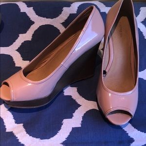 Express Patent Ballet Pink Peep Toe Wedges